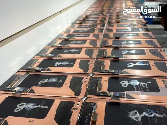 عروض صيانة شاشات السامسونج والايفون