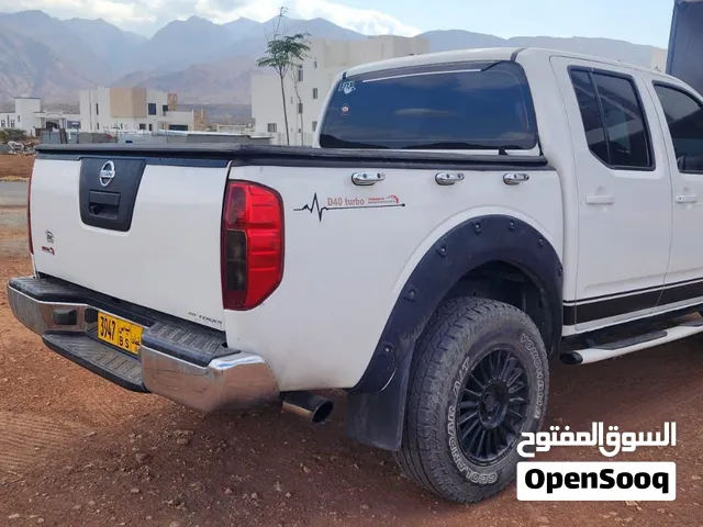 نيسان نفارا 2015