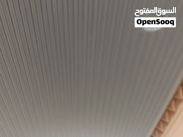 حقيبة سفر كبيرةsuitecase