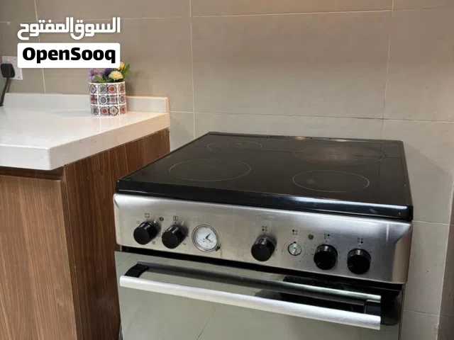 فرن كهربائي للبيع بحاله جيدة جدا