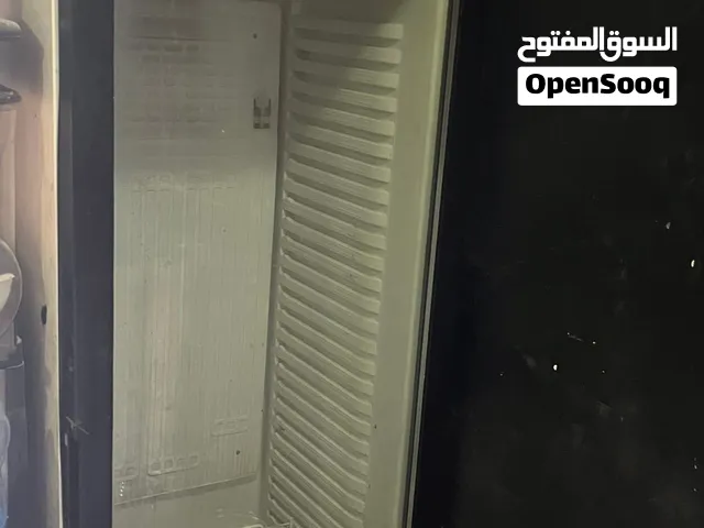 ثلاجة عرض محلات باب واحد