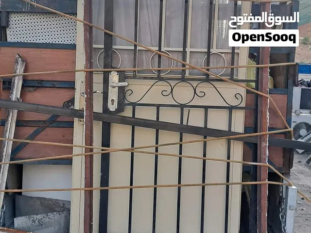 شراء جميع انواع الأبواب والشبابيك والأبواب حديد خارجي داخلي والأبواب المنيوم وابواب خشب ودربزين