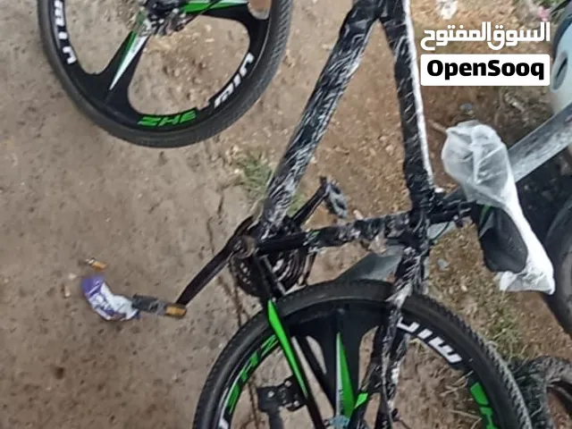 سيكل Zhemin كرت جديد بتغليفه للبيع. مقاس ''26'' جنوط مراوح ألمنيوم