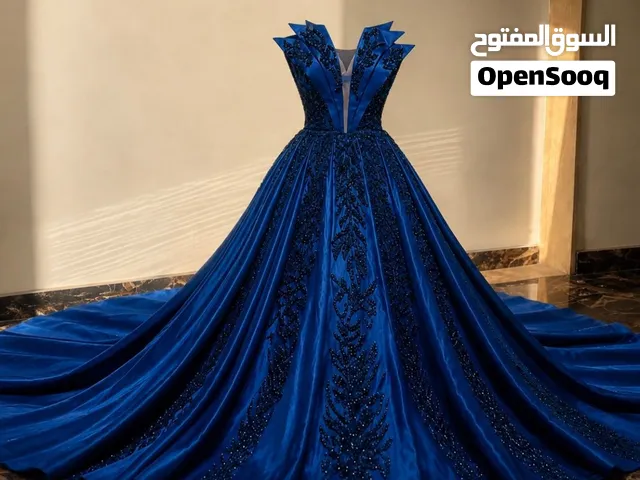 فستات سهره ملبوس مرتين شبه جديد ب900 نظام خيوط