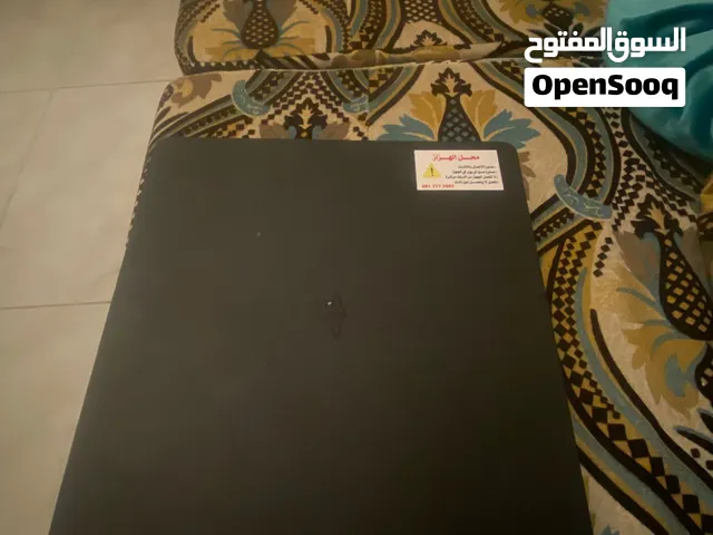 PS4 slim للبيع