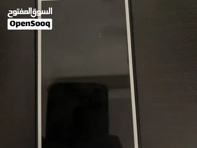 iPhone 7 in rose gold color Rak