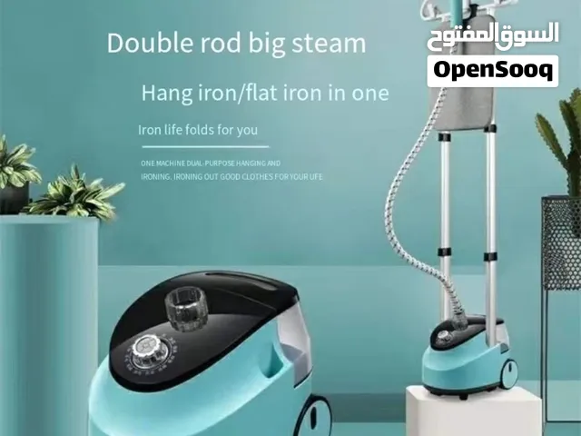 مكواة البخار العمودية للملابس (Garment Steamer) من سلسلة Airon (موديل HD688) بقوة 2000 واط. [1]