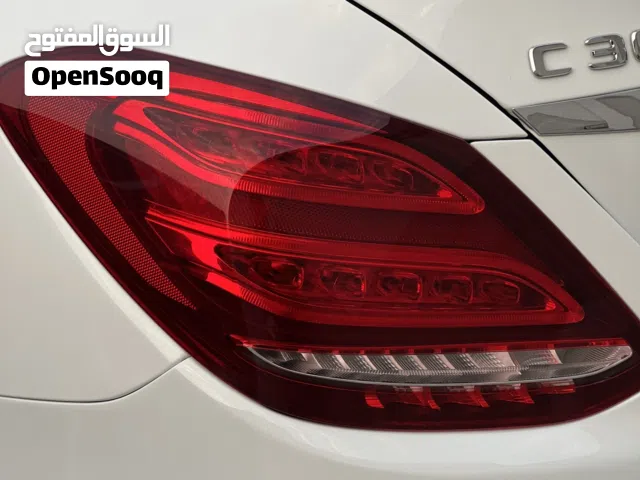 ليت خلفي جهة اليسار وكالة، مرسيدس C300 2018