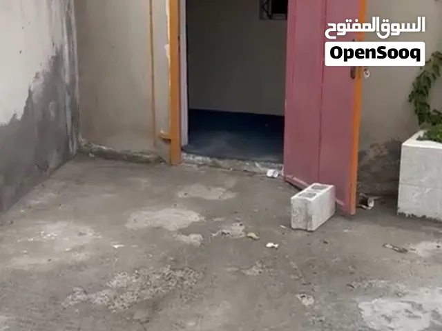 فرصة مميزة للإيجار – مخزن كبير ومجهز بالكامل