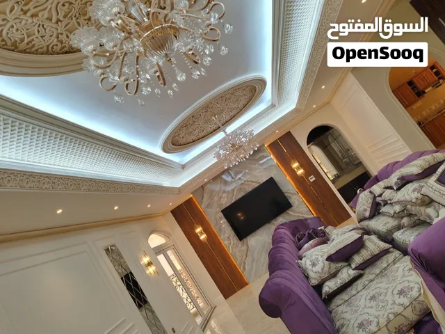 بخبره كبيرة في السوق الامارتي في مجال الصبغ و الجبص الديكورات الحديثة نرحب بكل استفساراتكم