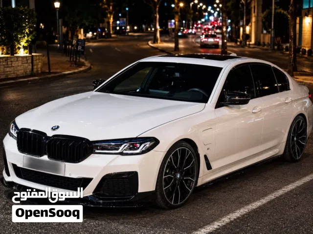 BMW 530e 2021