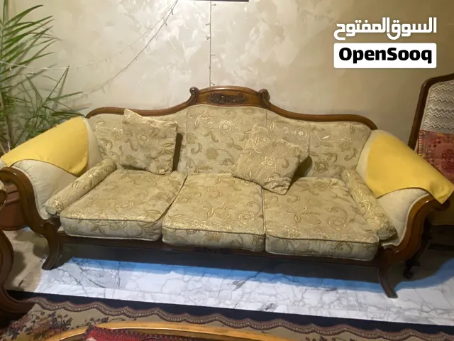 طقم كنب  2 كنب مفرد 1كنب مقدين 1كنب 3مقاعد خشب زان