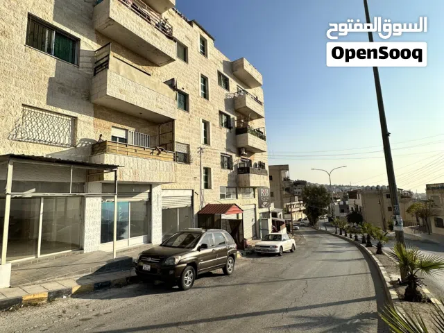 للبيع مخازن عدد ” 2 “ في منطقة ماحص على الشارع الرئيسي (حيوي) (قرب الفحيص)