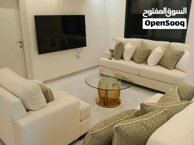 شقة جديدة مفروشة للايجار الشهري