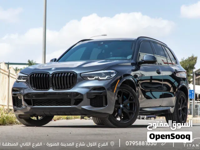 BMW X5 2022 M Package X-drive 45e  السيارة وارد امريكي