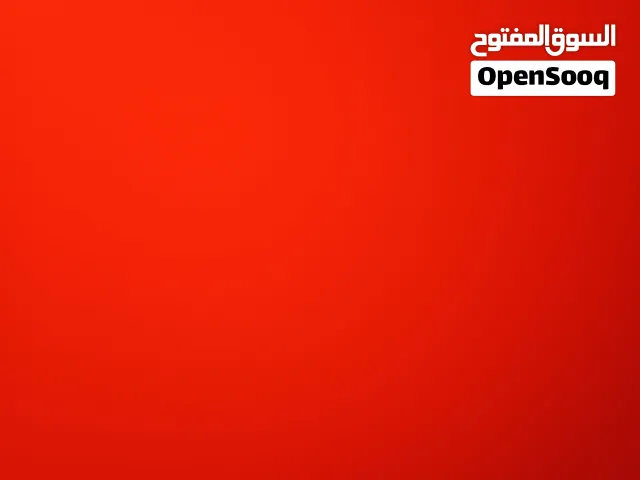 يوجد غرفة في سكن مؤسس إناث متاح للموظفات
