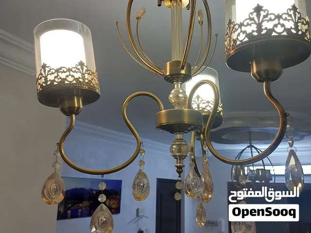 ثريا مستعملة بحال الوكالة