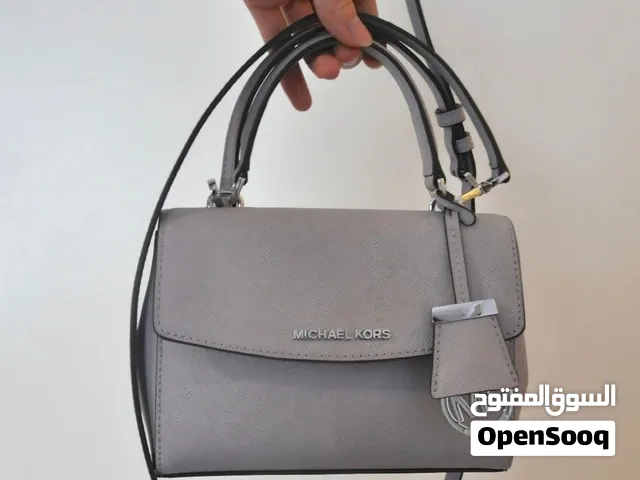 شنتة براند مايكل كورس