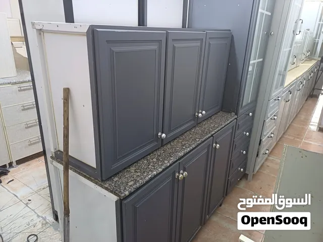 مطابخ مستخدمه شبه الجديد للبيع يوجد جميع المقاسات والألوان وأنواع نصلك في مكان في الرياض للتواصل معن