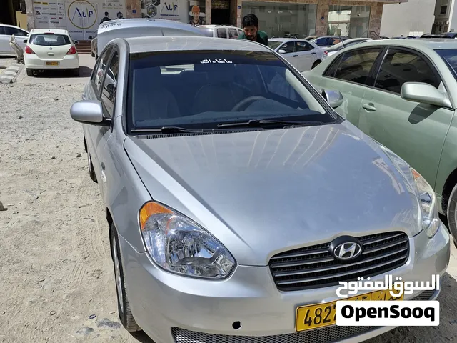 hundai accent model 2011