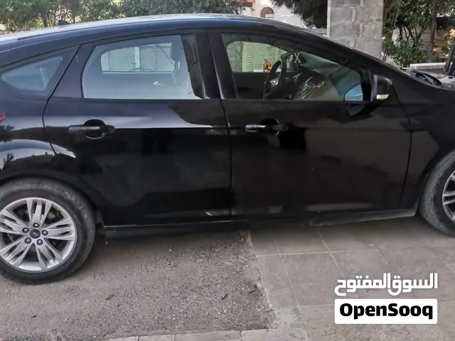 بيع سيارة فورد فوكس 2014