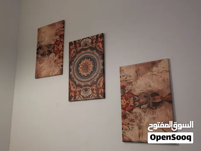 ثلاثه لوحات جميلات
