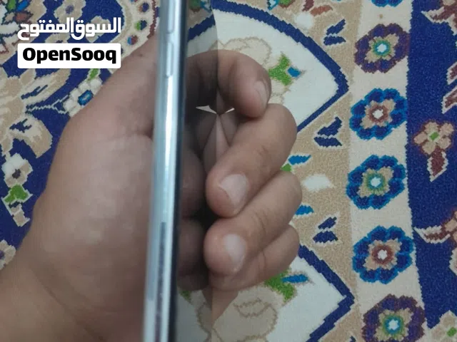 Apple iPhone X 64 GB in Misrata