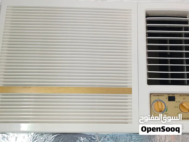 window air conditione available for sale