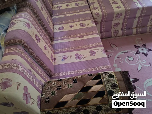 3   جلسة للبيع  صحار غيل الشبول