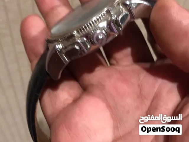 ساعة اصلي فراري