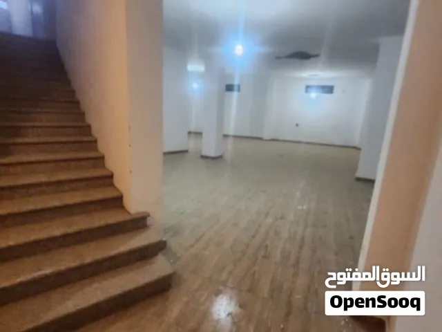 يوجد مخزن بدروم للإيجار في مدينة طرابلس منطقة زناته خلف وزارة الزراعة