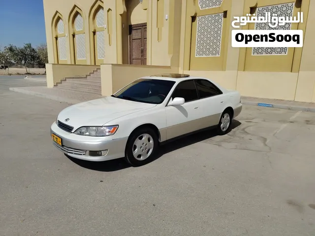 لكزس ES300 موديل 2000 المستخدم الثاني