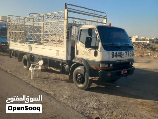 شاحنه 5 طن موديل 2000 ملكيه سنه