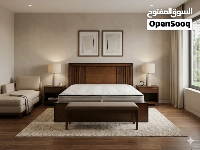 تخت مجوز تفصيل ثقيل خشب لاتيه وزان وقشرة بلوط معوفرشة ماركة عالمية والمفارش تفصيل سويد ثقيل حالتو جد