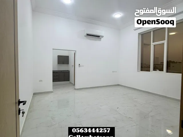 للإيجار استوديوهات vip أول ساكن في منطقة نعمه قرب مكاني مول 1700 / 1800 / 1900 / 2000 شهري