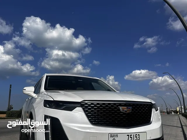 كاديلاك 2022 xt6 7 بدون تأمين مخالفات متوفرة عند مكتب رانجلر لتأجير السيارات توصيل واستلام