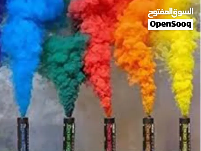 دخان ملون علم عمان