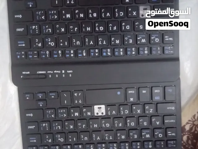 لوحه مفاتيح مستعمله عدد اثنين