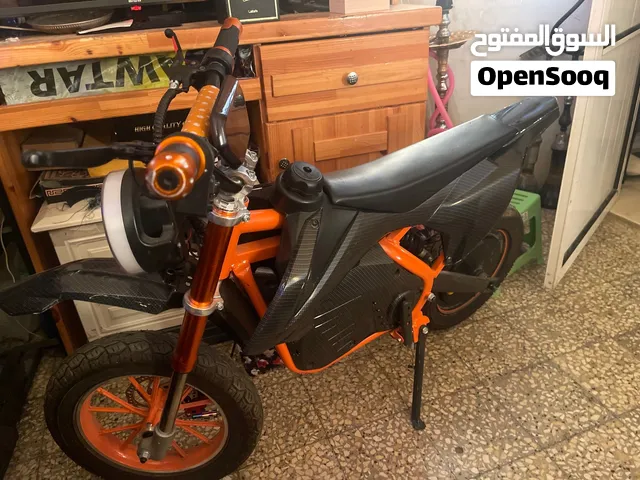 ماطور كهربا قياس 16 سرعة 40 -36 فولت استعمال بسيط و فيه مجال شوي للمعني