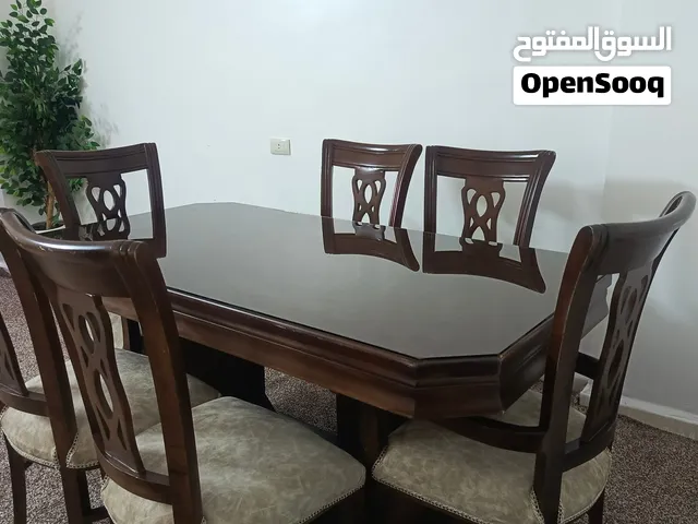 طاولة سفرة مستعمل 6 كراسي