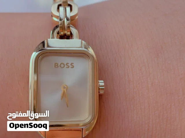 ساعة فاخرة وانيقة (( Boss ))