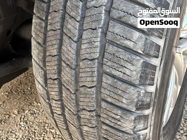 مطلوب قومة ميشلان 18/65/265