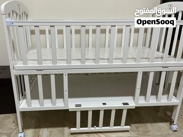 سرير اطفال home centre baby cot
