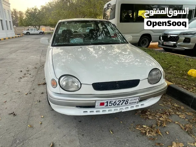 toyota corolla  model 1998