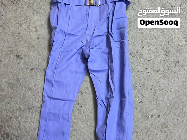 متوفر بكميات بدلة عمل (أفرهول) لون أزرق سماوي وكحلي واسود ومقاسات متنوعه XXXL,XXL,XL,L,M