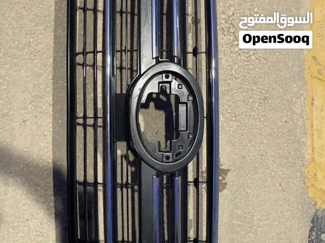 شبك تويوتا لاندكروزر أصلي (LC200) موديل 2016 – 2021 بحالة ممتازة