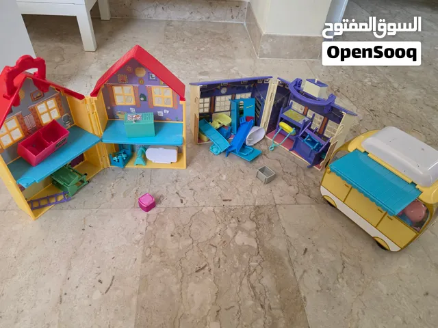 Peppa Pig Toy Lot - Foldable Play House, Camper Van, and Furniture