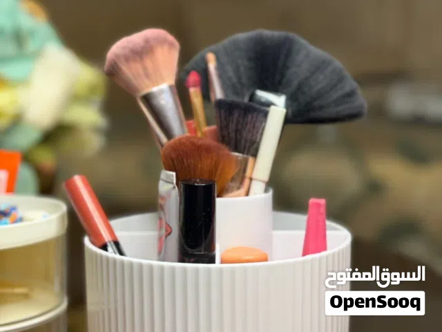 منظمات مكياج فرش سكين كير جدد حاجه قنينة