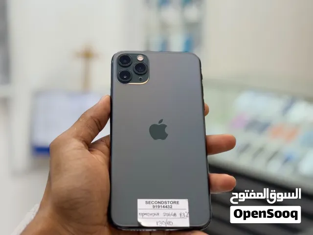 iPhone 11 Pro Max 256 GB Good working phone available - Best condition