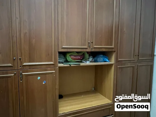 دولاب لوح مستعمل